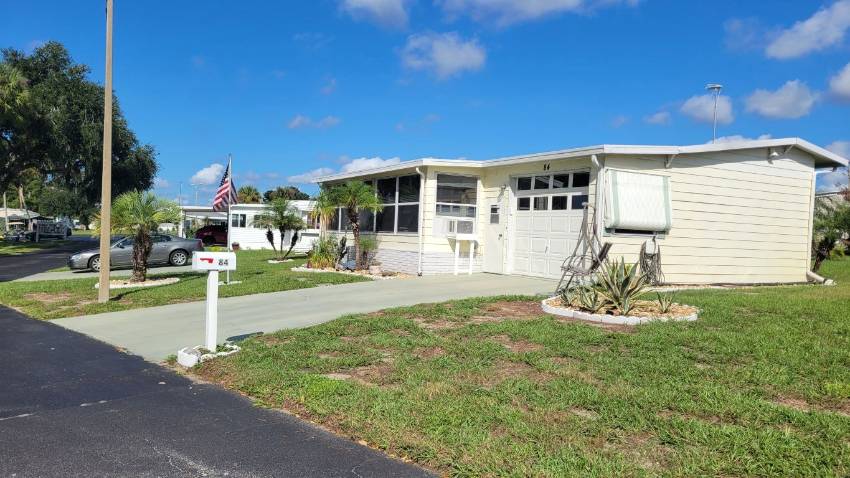 84 Emerald Dr. East a Dundee, FL Mobile or Manufactured Home for Sale